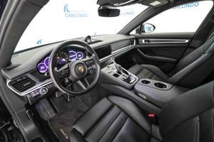 Porsche Panamera 4 E-Hybrid Platinum Edition **Techo panorámico** - Foto 32