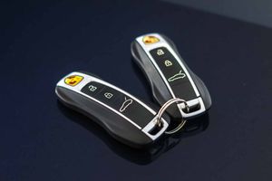 Porsche Panamera 4 E-Hybrid Platinum Edition **Techo panorámico** - Foto 77