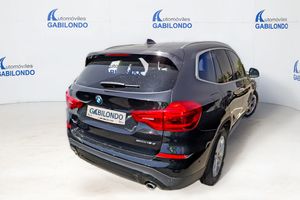 BMW X3 sDrive18d - Foto 8