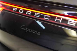 Porsche Cayenne E-Hybrid Coupé **Techo panorámico** - Foto 14