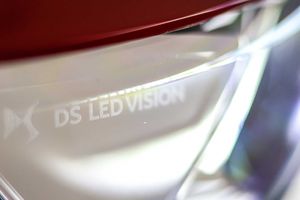 DS DS 7 Crossback BlueHDi DE 96kW (130CV) AT. PERF.LINE - Foto 16