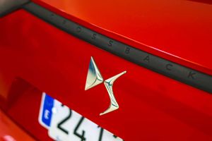 DS DS 7 Crossback BlueHDi DE 96kW (130CV) AT. PERF.LINE - Foto 22