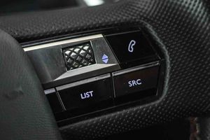 DS DS 7 Crossback BlueHDi DE 96kW (130CV) AT. PERF.LINE - Foto 39