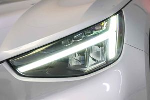 Volvo XC40 1.5 T4 Recharge PHEV Essential Auto - Foto 22