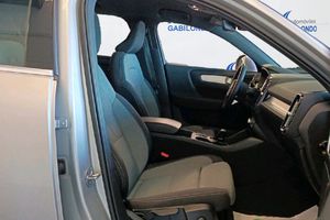 Volvo XC40 1.5 T4 Recharge PHEV Essential Auto - Foto 4