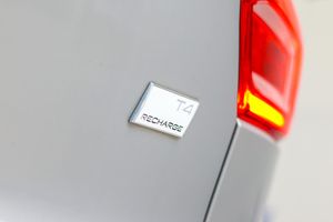 Volvo XC40 1.5 T4 Recharge PHEV Essential Auto - Foto 19
