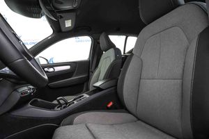 Volvo XC40 1.5 T4 Recharge PHEV Essential Auto - Foto 31