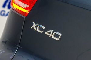 Volvo XC40 1.5 T4 Twin Recharge Core Auto - Foto 17