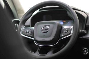 Volvo XC40 1.5 T4 Twin Recharge Core Auto - Foto 38