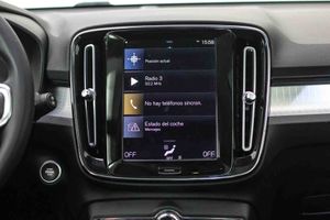 Volvo XC40 1.5 T4 Twin Recharge Core Auto - Foto 47