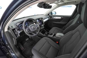 Volvo XC40 1.5 T4 Twin Recharge Core Auto - Foto 33