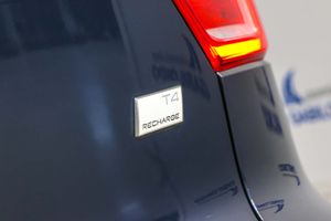 Volvo XC40 1.5 T4 Twin Recharge Core Auto - Foto 18