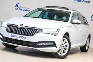 Skoda Superb Combi 2.0 TDI 110kW (150CV) DSG Ambition **Techo panorámico** - Foto 25