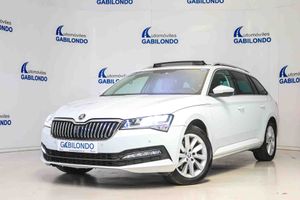 Skoda Superb Combi 2.0 TDI 110kW (150CV) DSG Ambition **Techo panorámico** - Foto 9