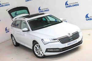 Skoda Superb Combi 2.0 TDI 110kW (150CV) DSG Ambition **Techo panorámico** - Foto 18