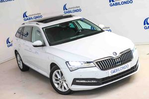Skoda Superb Combi 2.0 TDI 110kW (150CV) DSG Ambition **Techo panorámico** - Foto 12