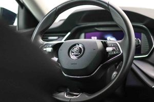 Skoda Octavia 1.4 TSI 110kW/150kW DSG PHEV Ambition - Foto 36