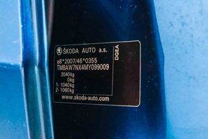 Skoda Octavia 1.4 TSI 110kW/150kW DSG PHEV Ambition - Foto 7