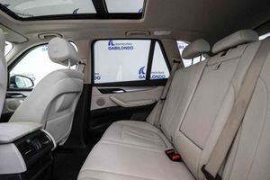 BMW X5 xDrive30d **Techo panorámico** - Foto 55