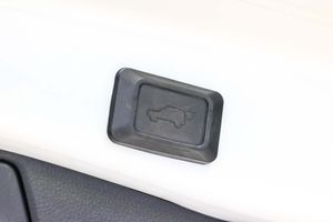 Toyota Rav4 2.5l hybrid 2WD Feel! - Foto 55