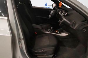 BMW Serie 1 118d Business Auto. - Foto 5
