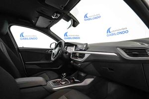 BMW Serie 1 118d Business Auto. - Foto 44