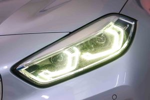 BMW Serie 1 118d Business Auto. - Foto 14