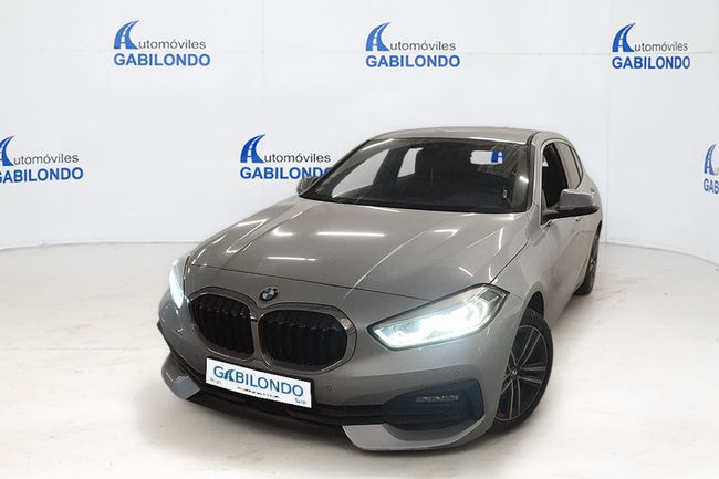 BMW Serie 1 118d Business Auto. - Foto 1