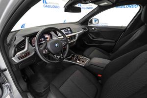 BMW Serie 1 118d Business Auto. - Foto 24