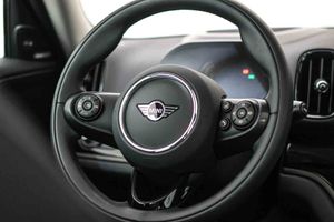MINI Countryman Cooper S E ALL4 **Techo panorámico** - Foto 38