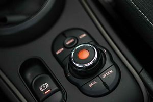 MINI Countryman Cooper S E ALL4 **Techo panorámico** - Foto 46