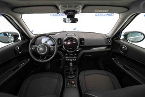 MINI Countryman Cooper S E ALL4 **Techo panorámico** - Foto 37