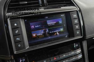 Jaguar F-Pace 2.0L i4D 132kW R-Sport Auto - Foto 16