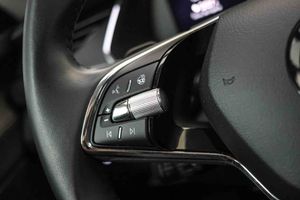 Skoda Octavia Combi 1.5 TSI 110kW DSG m-HEV Ambit - Foto 35