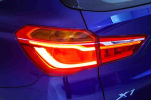 BMW X1 sDrive18i - Foto 16