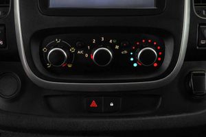 Renault Trafic SL LIMITED Largo Energy dCi 88kW - SS *9 Plazas* - Foto 45