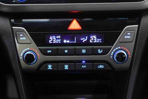 Hyundai Elantra 1.6 CRDi Tecno - Foto 42