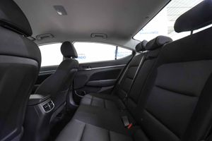 Hyundai Elantra 1.6 CRDi Tecno - Foto 46
