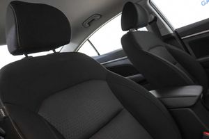 Hyundai Elantra 1.6 CRDi Tecno - Foto 45
