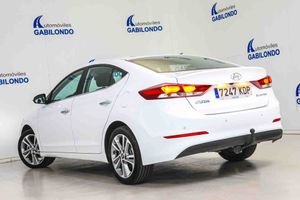 Hyundai Elantra 1.6 CRDi Tecno - Foto 13