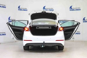 Hyundai Elantra 1.6 CRDi Tecno - Foto 24