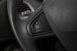 Renault Megane Limited Energy TCe 115 S&S eco2 - Foto 33