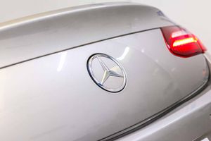 Mercedes Clase E Coupé E 350 **Modelo E 300 AMG Line** - Foto 11