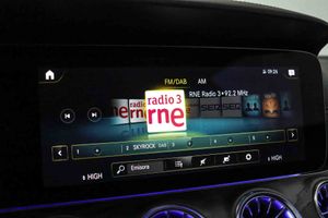 Mercedes Clase E Coupé E 350 **Modelo E 300 AMG Line** - Foto 58