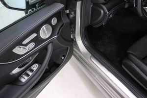 Mercedes Clase E Coupé E 350 **Modelo E 300 AMG Line** - Foto 31