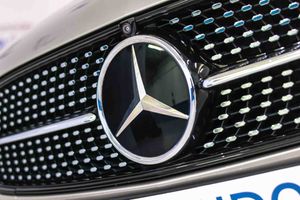 Mercedes Clase E Coupé E 350 **Modelo E 300 AMG Line** - Foto 10