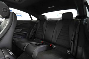 Mercedes Clase E Coupé E 350 **Modelo E 300 AMG Line** - Foto 52