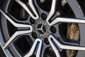 Mercedes Clase E Coupé E 350 **Modelo E 300 AMG Line** - Foto 20