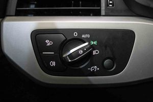 Audi A4 Advanced 35 TFSI 110kW (150CV) S tronic - Foto 30