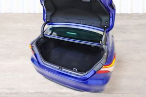 Toyota Camry 2.5 220H Advance - Foto 11